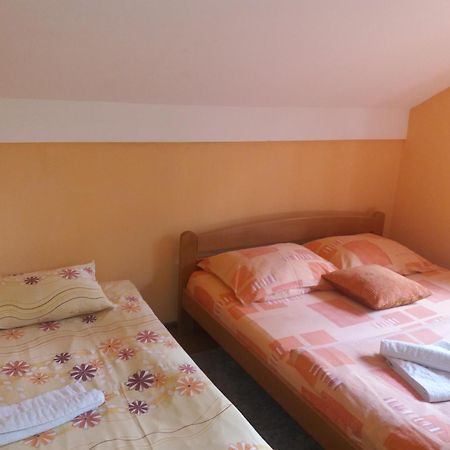 Apartment Niva ซลาตีบอร์ ภายนอก รูปภาพ