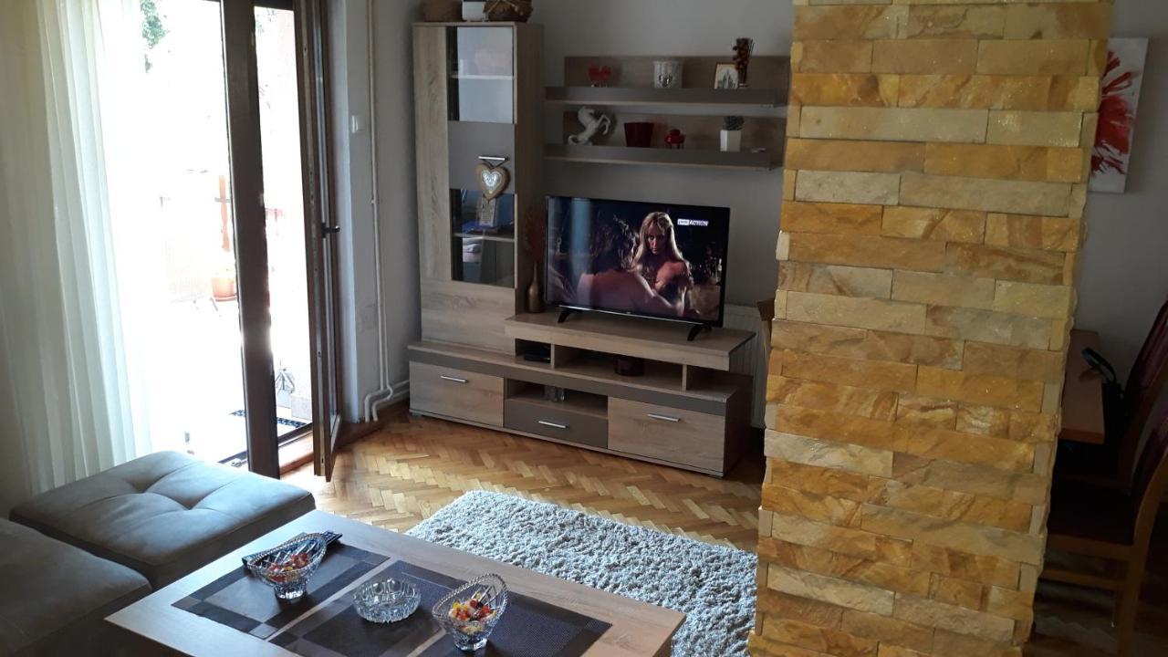 Apartment Niva ซลาตีบอร์ ภายนอก รูปภาพ