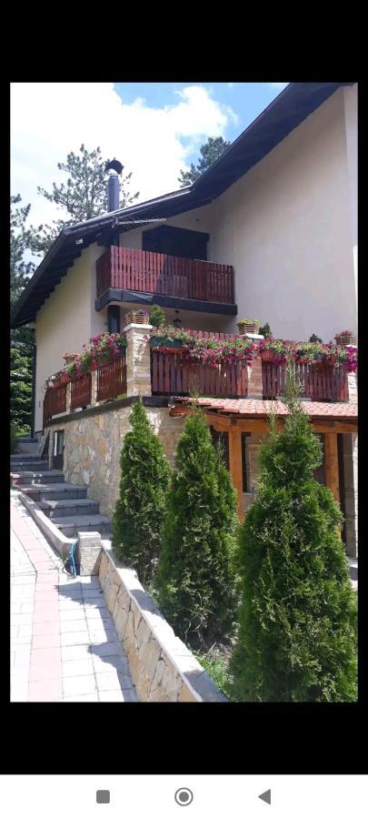 Apartment Niva ซลาตีบอร์ ภายนอก รูปภาพ