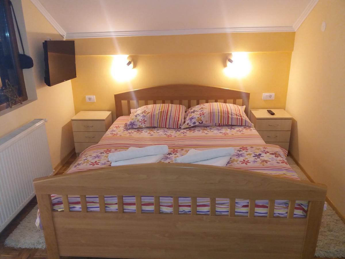 Apartment Niva ซลาตีบอร์ ภายนอก รูปภาพ