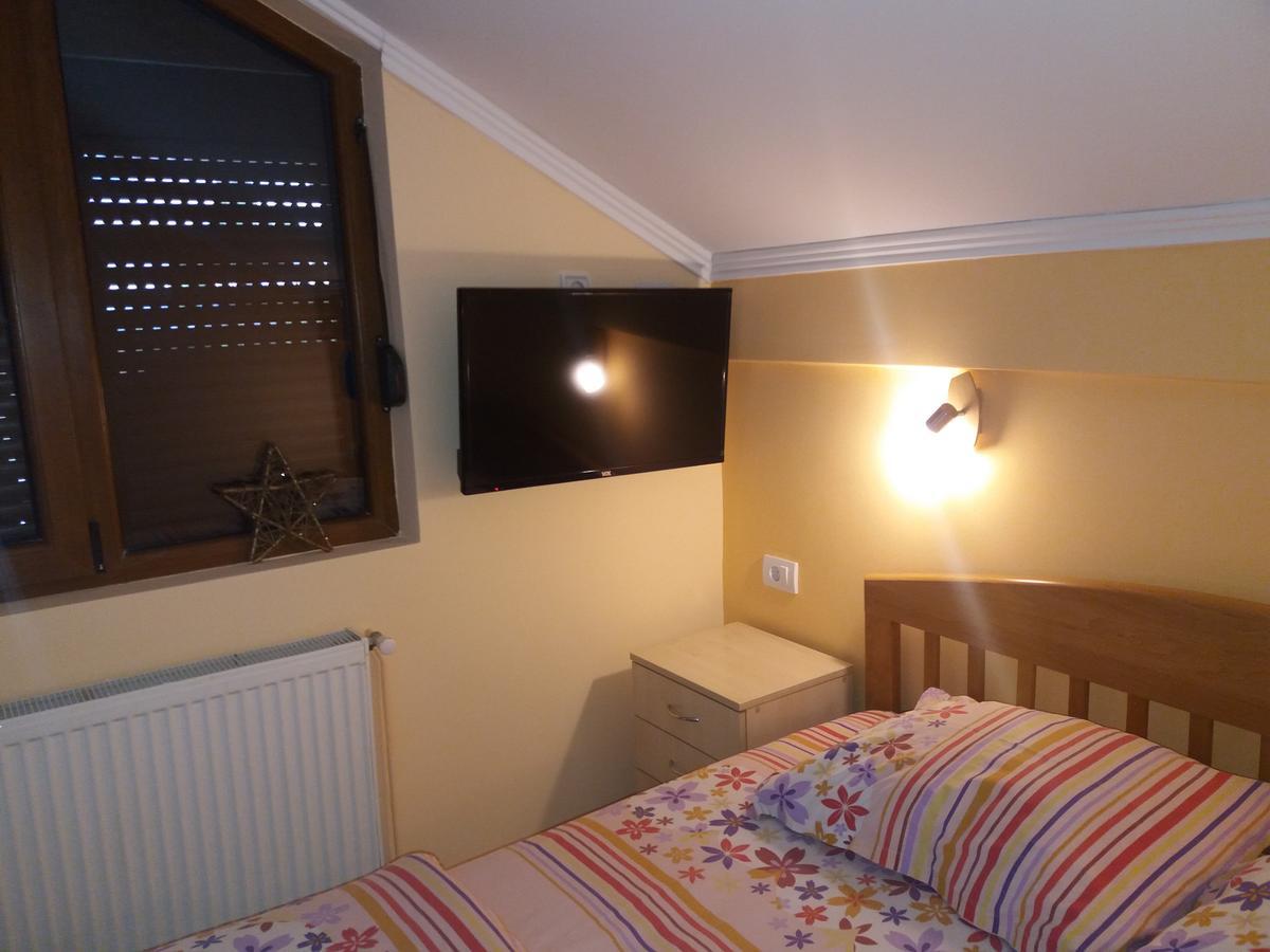 Apartment Niva ซลาตีบอร์ ภายนอก รูปภาพ